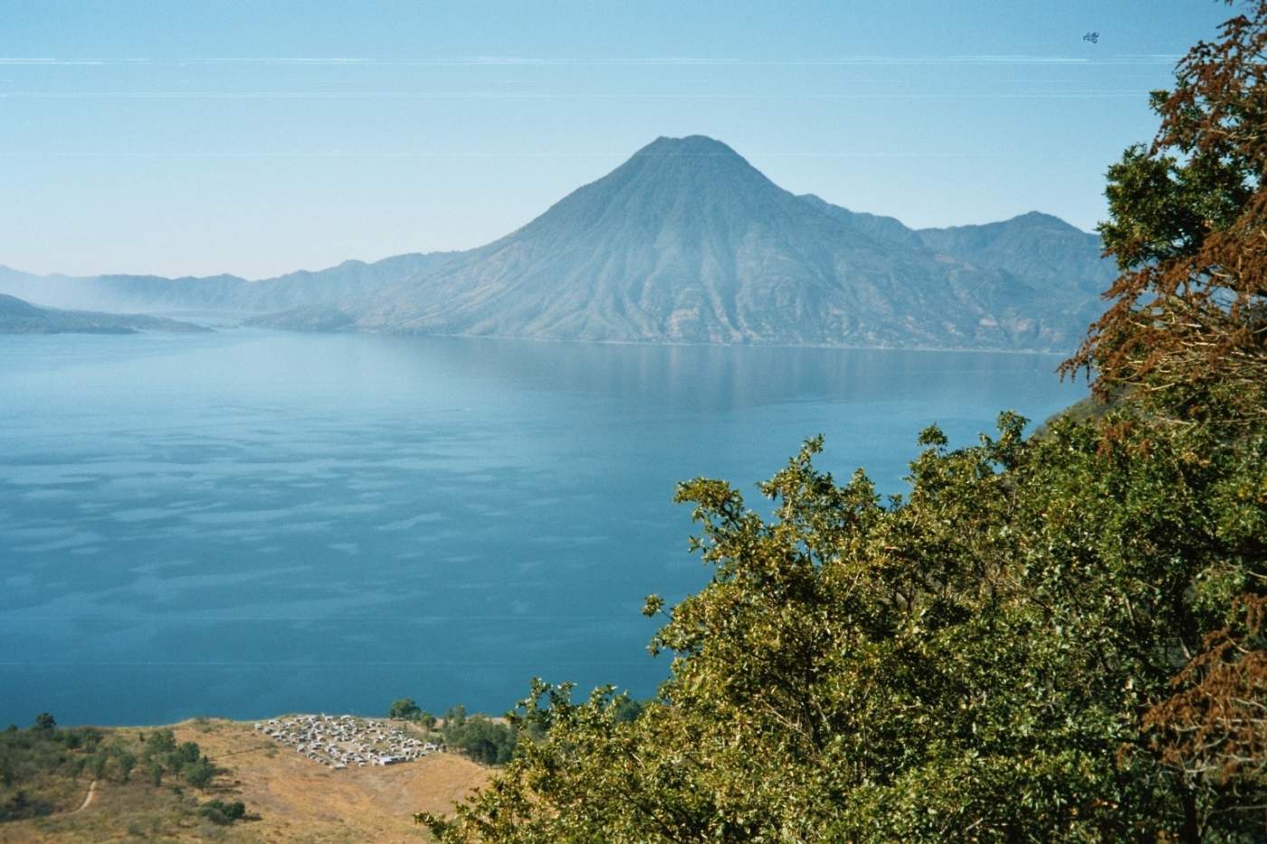 Vulkane von Atitlan in Mittelamerika Honduras Nicaragua El Salvador
