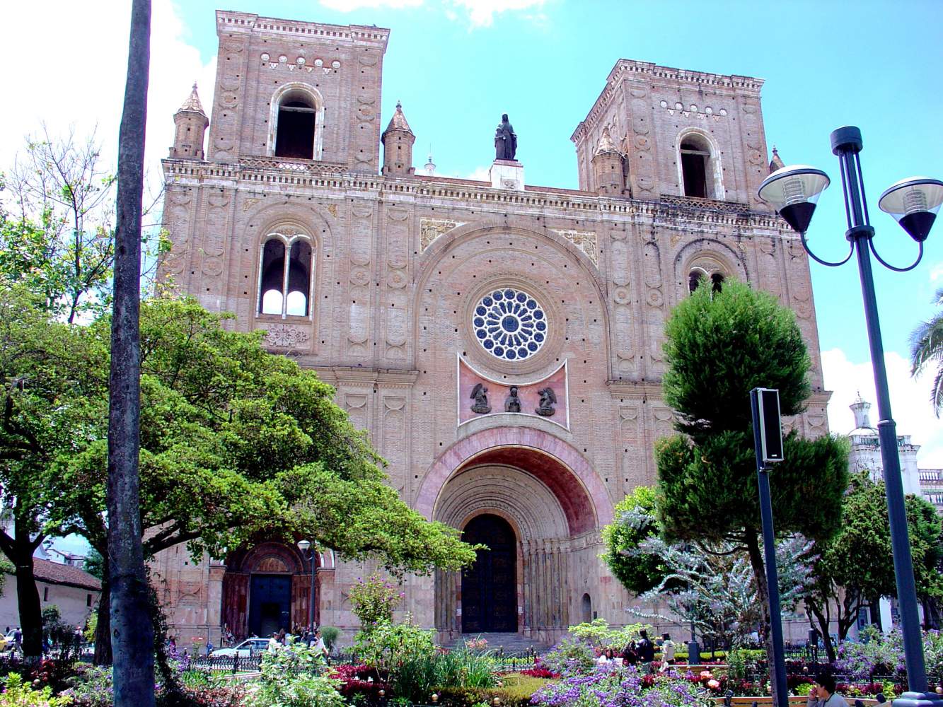 Catedral de la Immaculada, Cuena, Ecuador