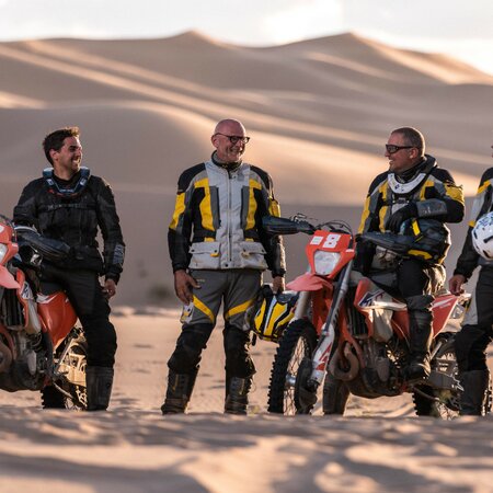 Mongolei Motorradreisen: Enduro durch Gobi und Steppe