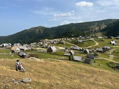 Motorradreisen in Bosnien-Herzegowina: Enduro und Offroad im Balkan