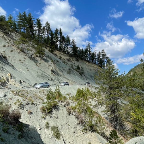 Offroad-Reisen Europa Ankunft Abenteuer herausfordern