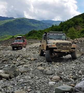 Geländewagen Offroadreise durch dem Balkan: Albanien und Griechenland