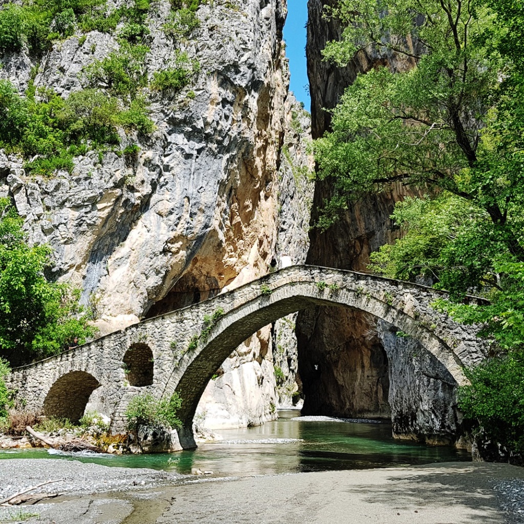 Offroad-Reisen Balkan Osumi-Canyons Berat Gjirokastra