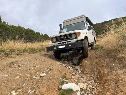 Unforgettable 4x4 off-road journeys in the Balkans with OVERCROSS