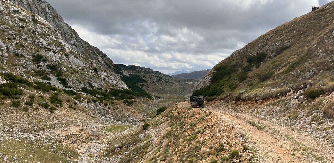 Balkan 4x4 Offroad Reizen & Terreinwagen-Tochten 2026