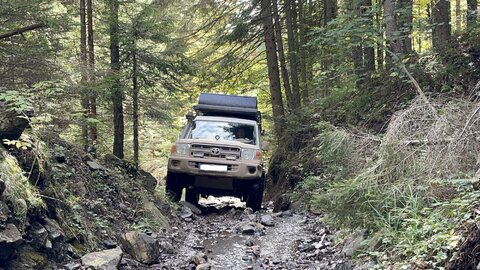 Unforgettable 4x4 off-road journeys in the Balkans with OVERCROSS