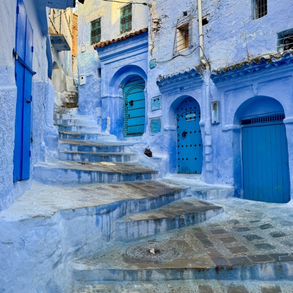 Offroad-Reisen Marokko blau Kasbah Abenteuer