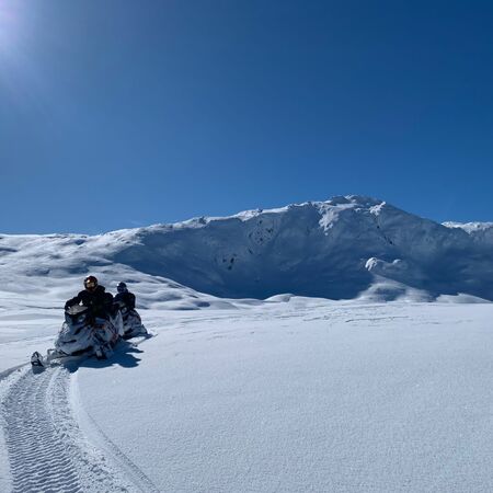 Winter tour with the snowmobile through the Balkans