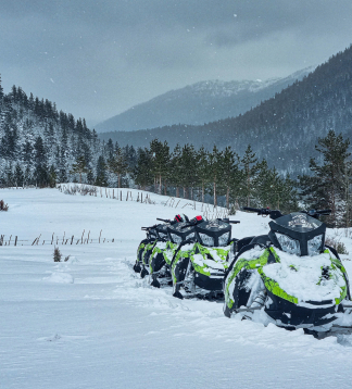 4x4 Snowmobil Erlebnis-Reise durch die Karpaten - Rumänien