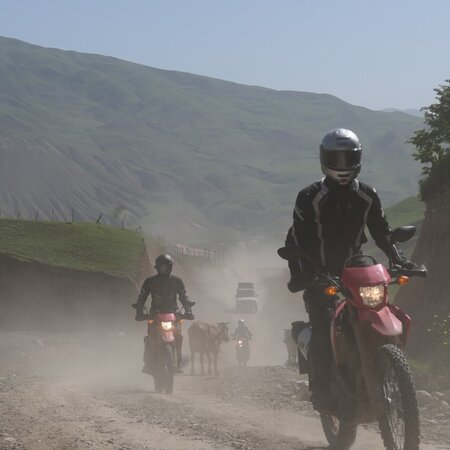 Motorradreise Kirgisistan – Türkei: Durch Usbekistan und Iran