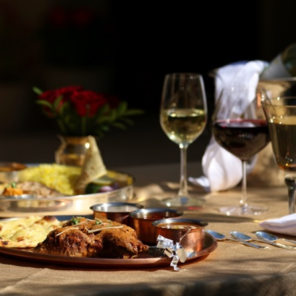 Erlebnis-Reisen Asien Oase Luxushotel Garten