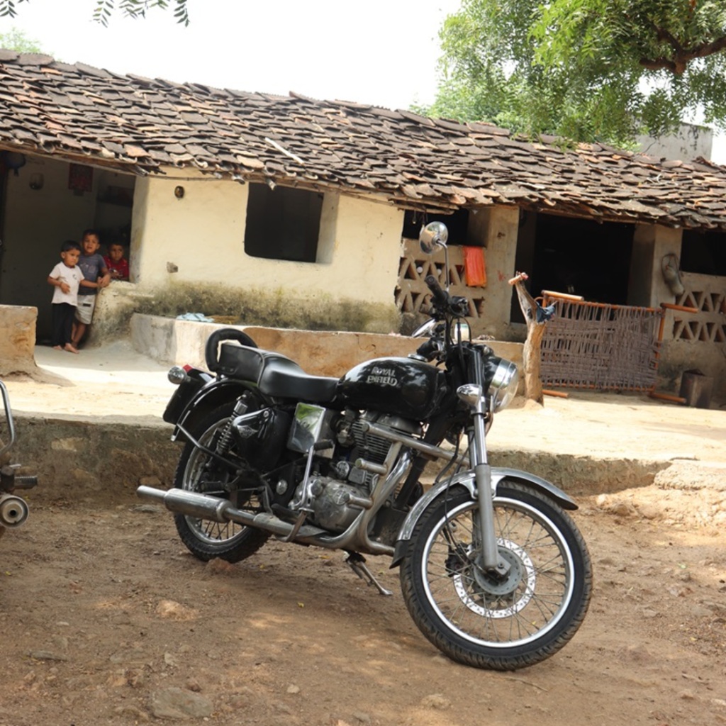 Royal Enfield Motorradreisen Indien Rajasthan Wüste