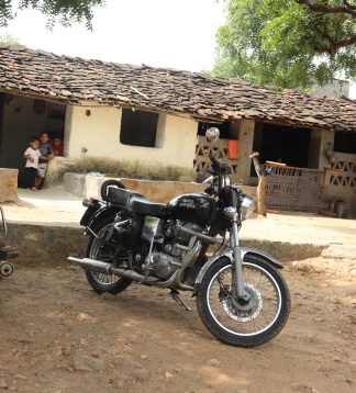 Royal Enfield Motorradreisen Indien Rajasthan Wüste