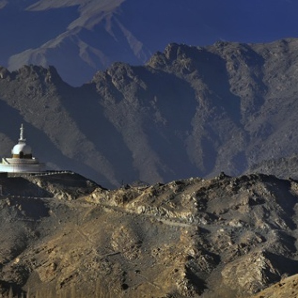 Offroad-Reisen Indien Jispa Höhenunterschied Geröll