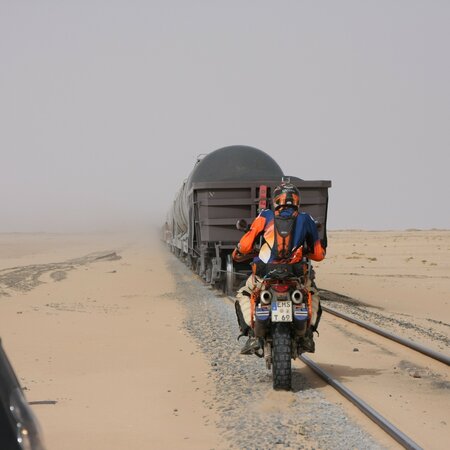Viagem de Moto Paris Dakar ao Senegal: Expedição de 22 Dias