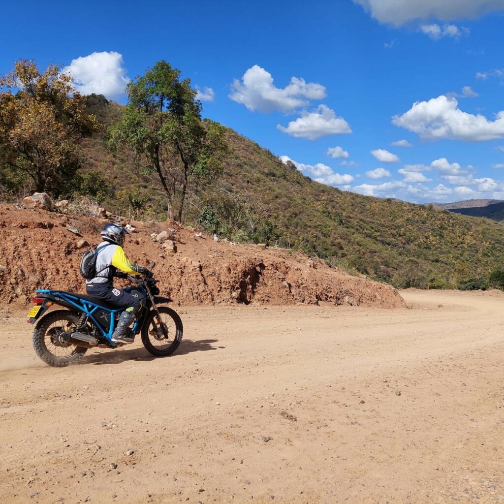 Motorradreisen Afrika Nairobi Abenteuer unendliche Kultur