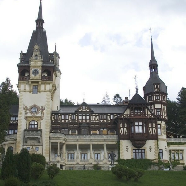 Motorradreisen Europa Transsilvanien Festung Straßen