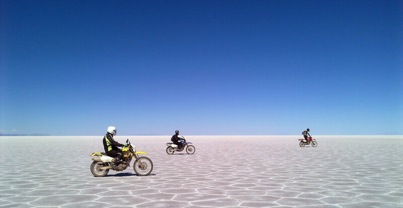 Anden-Motorradabenteuer zum Salar de Uyuni