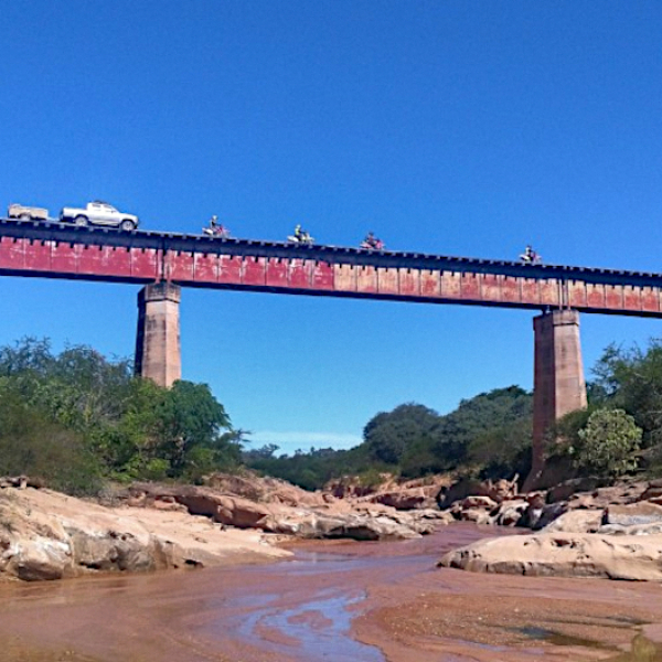 Motorradreisen Bolivien Samaipata Ausgrabungsstätte Verkehrssicherheit