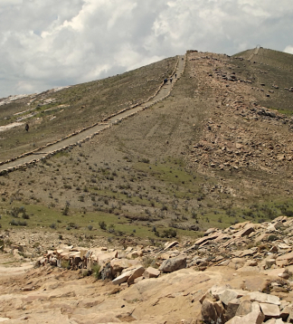 Motorradreise in Boliviens Extreme Landschaften