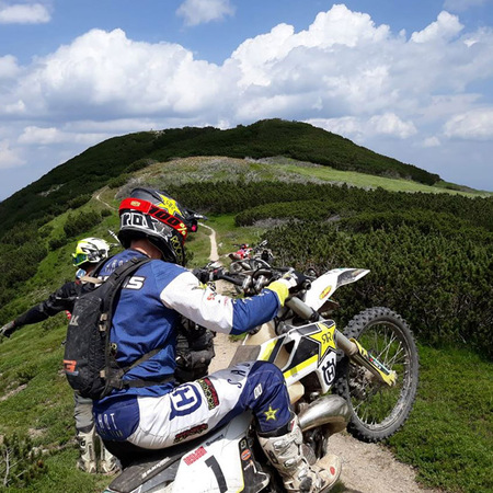 Offroad-Enduro Aventura: Tour de Moto Creta entre Cânions e Pistas de Montanha