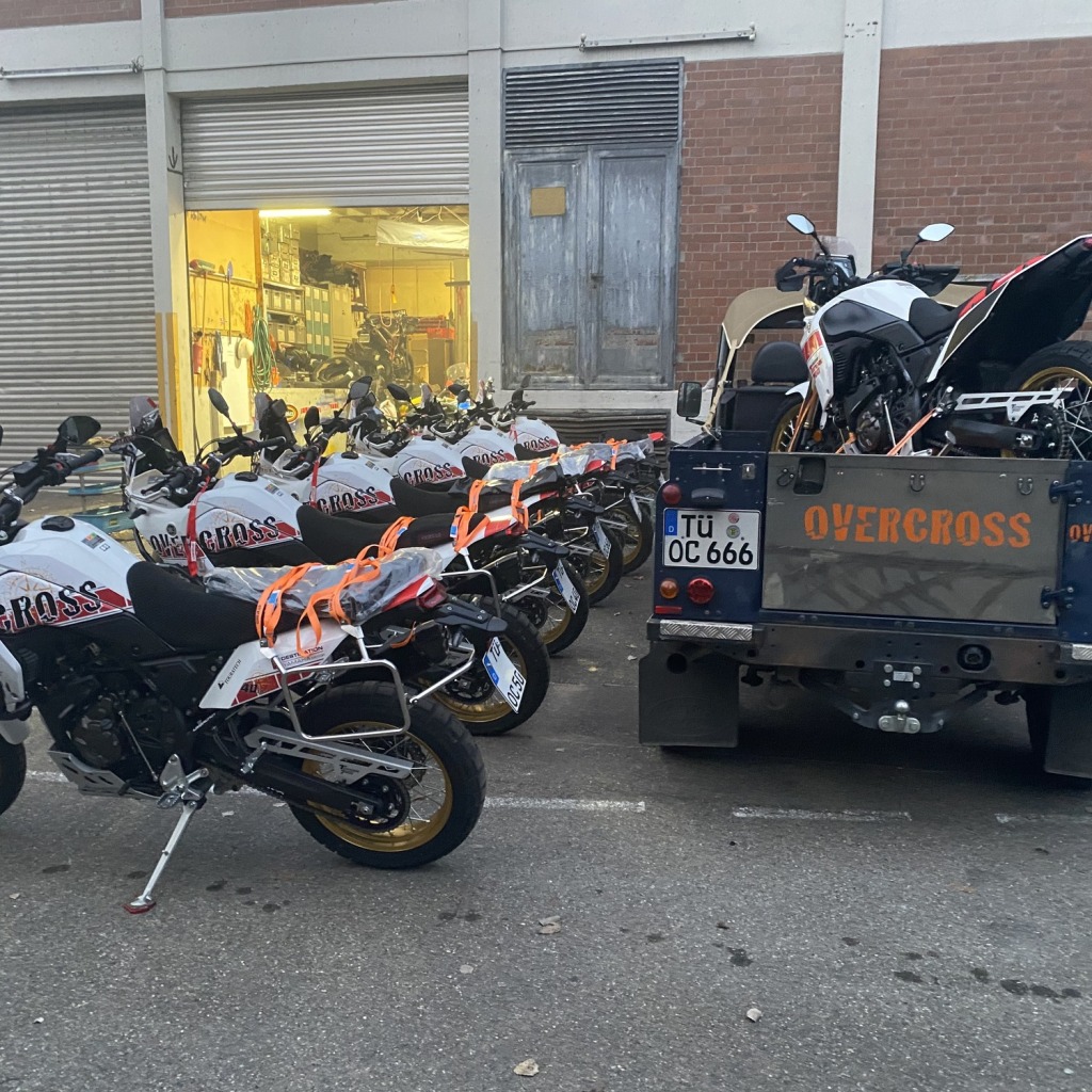 Motorradreisen Suedamerika Argentinien Grenzübergang Berge