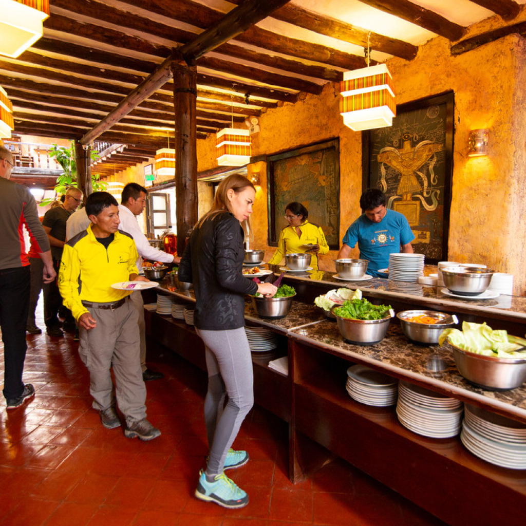 Erlebnis-Reisen Peru Machu Picchu Ruinen andinischem