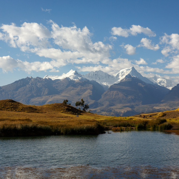 Aussicht von Laguna Wilcacocha in Peru Hochland