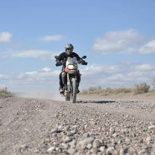 Motorradreisen Chile Cuesta farbenfrohen Villa