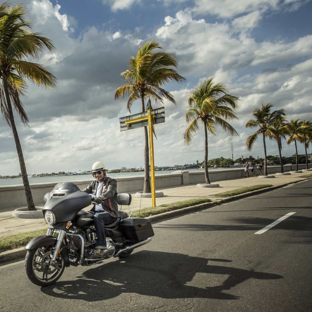 Motorradreisen Kuba Harley-Davidson UNESCO Hauptstadt