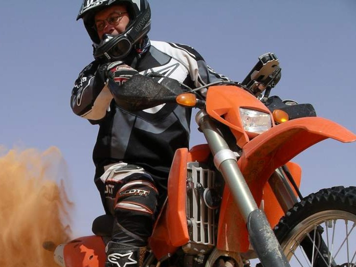Viagens de moto pela Tunísia: Aventura de Sportenduro
