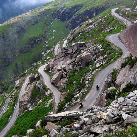 Enduro-avontuur over de hoogste pas ter wereld