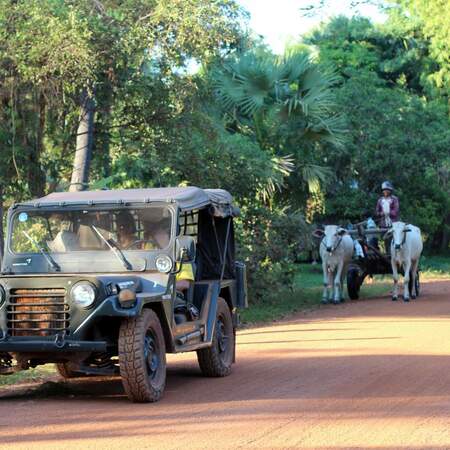 Offroad Jeep Abenteuer in Kambodscha