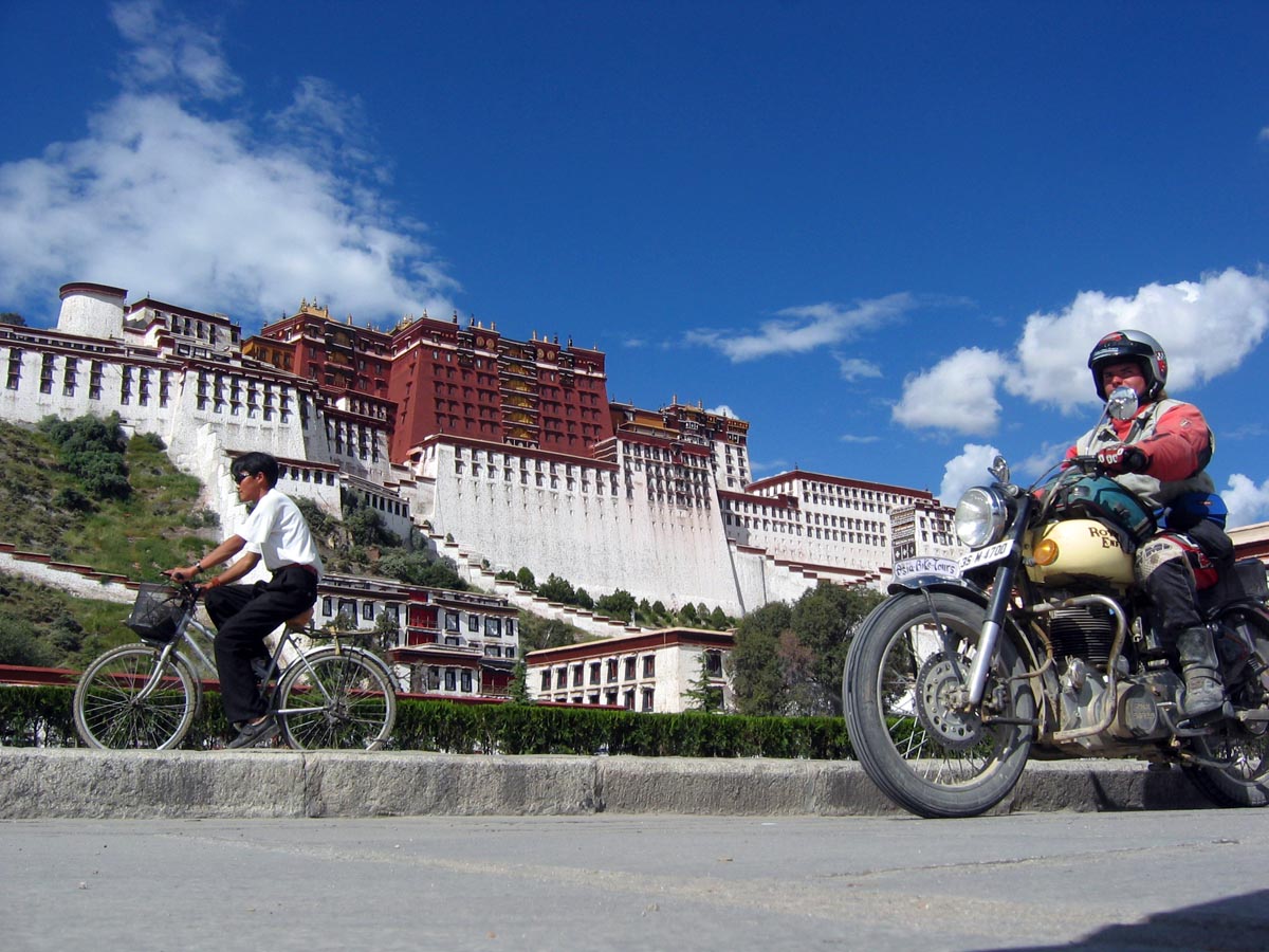 Asien Tibet Motorradreise Potala Palast
