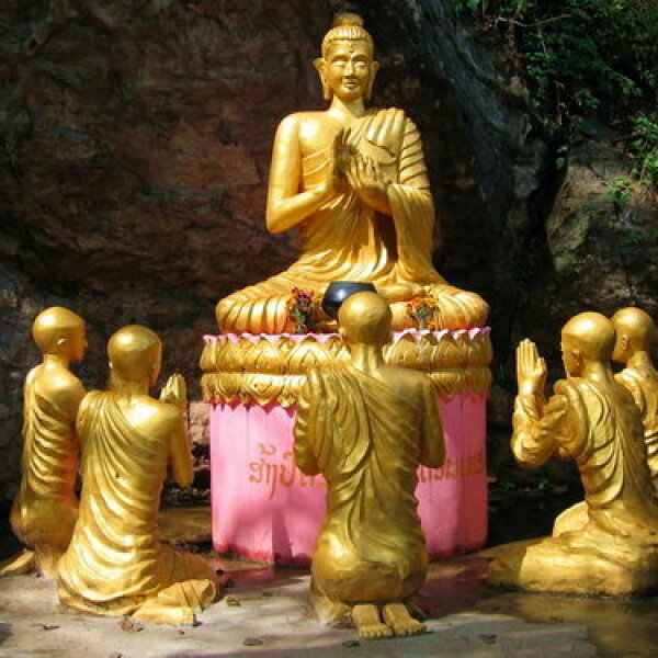 Erlebnis-Reisen Asien Tempel Wasserfälle Dschungel