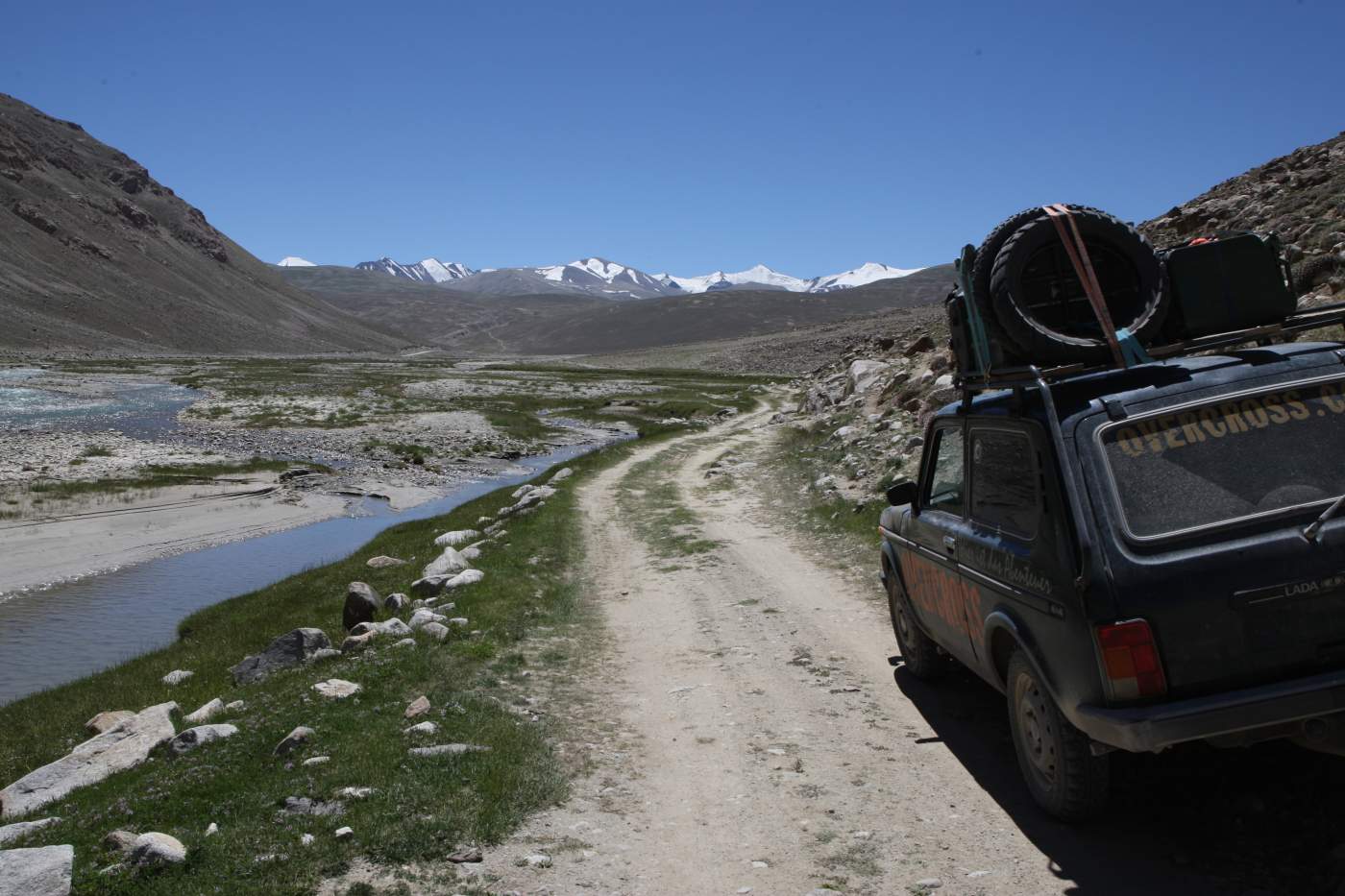 Motorradreisen mit Overcross in Kirgistan