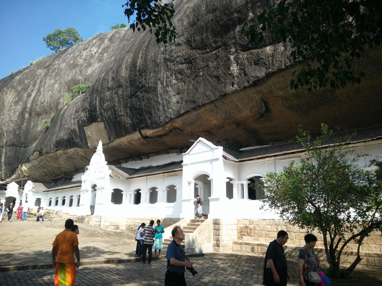 Einer von vielen Tempeln in Sri Lanka