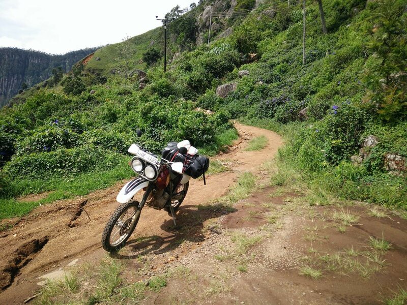 Sri Lanka à moto : temples, thé et faune sauvage