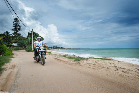 Viajes en moto Sri Lanka: vive la cultura, la naturaleza y el enduro
