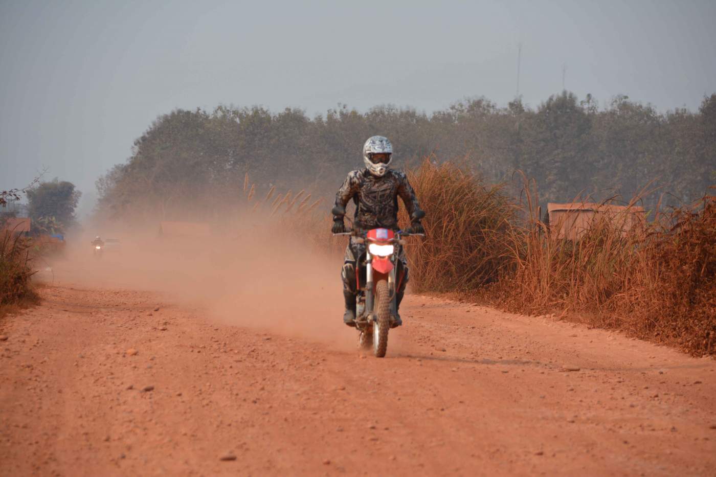 Motorrad-Fahrspaß auf den Pisten Thailands