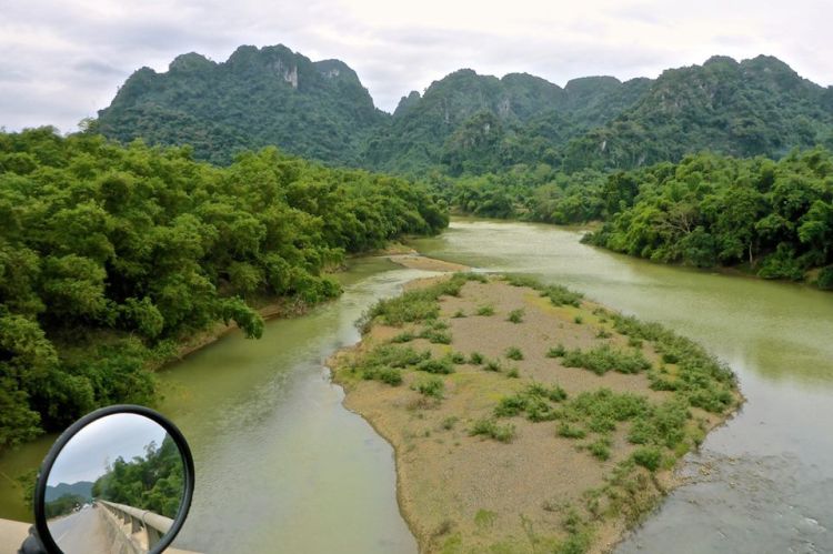 Nationalpark | Vietnam | Motorradreise | Enduro | Abenteuer | OVERCROSS