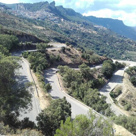 Motorradreisen Sardinien: Offroad und Küste für Biker