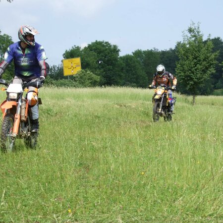 Passeios de mota na Alemanha: Adventure Tours 2026/2026