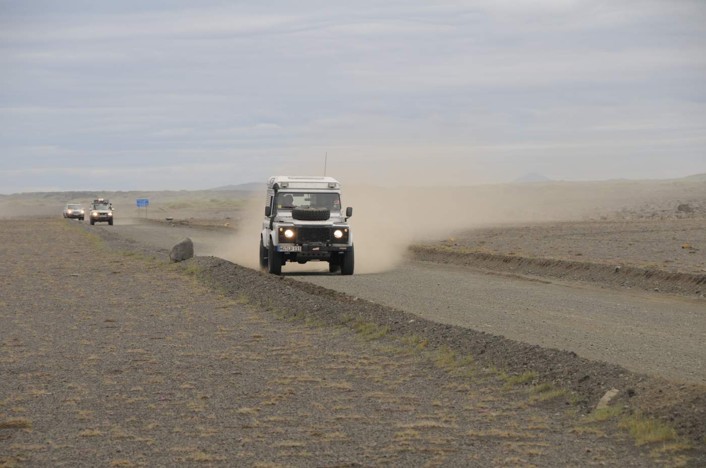 Mit dem Geländewagen durch eine der unberührtesten Regionen der Erde. Geländewagen Offroad Island Overcross