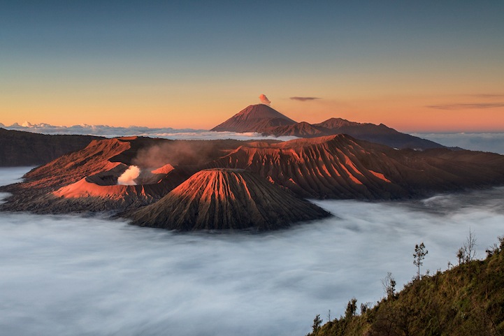 Vulkanlandschaft in Indonesien