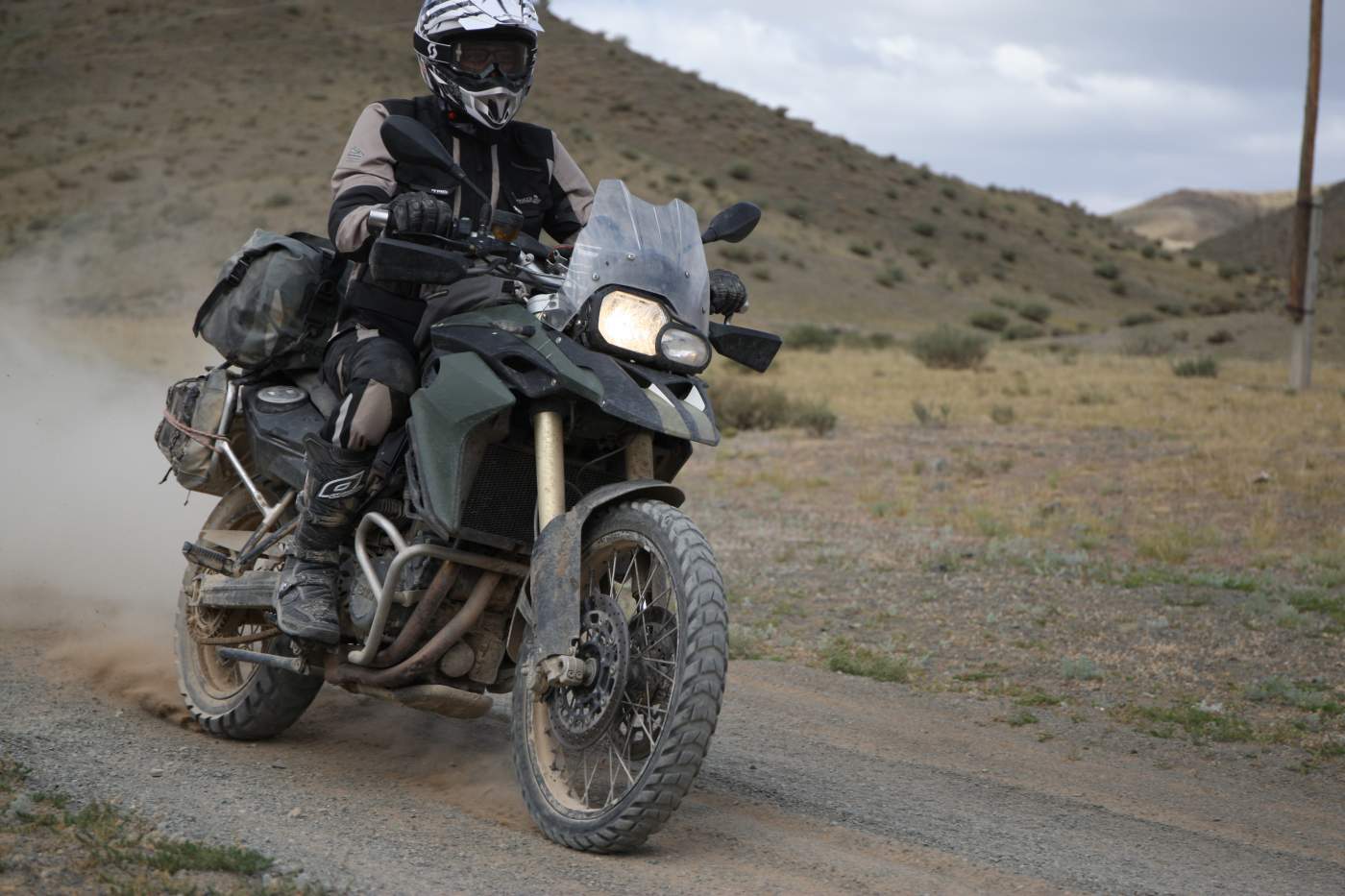 BMW R800 Motorradvermietung in Marokko / Afrika