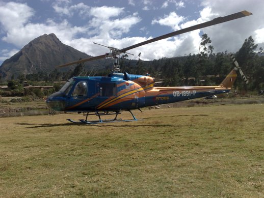 Helicóptero de rescate SARAPeru