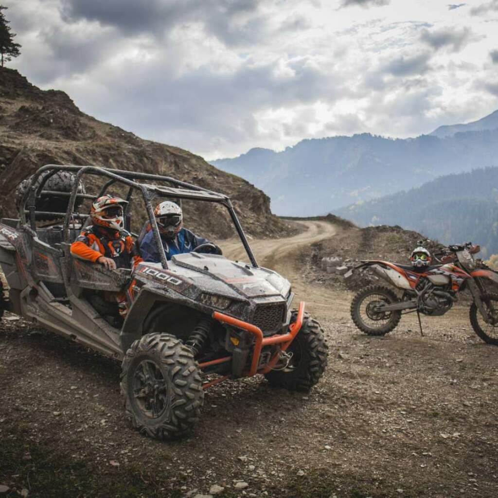 Motorradreisen Georgien Rundtour Gastfreundschaft Höhenlage