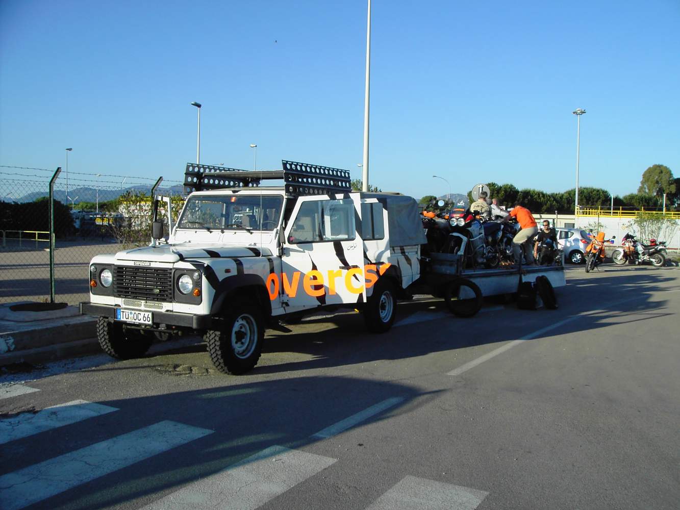 Motorrad Transport nach Sardinien