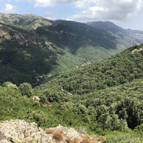 Motorradreisen Italien Bergdörfer Kultur Geschichte